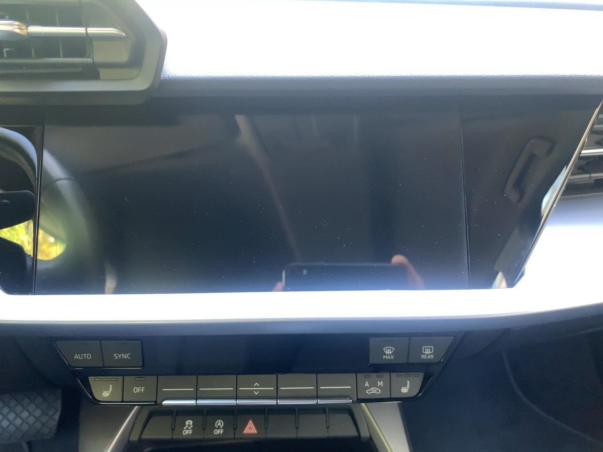 Audi A3 Sportback 30 TDI S-TR LED+NAVI+AHK+STDHZG+ACC