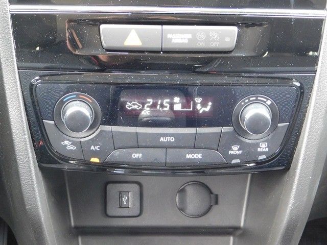 Suzuki Vitara 1.4 Boosterjet 4x4 Comfort Hybrid - Samsaru's Car Outlet
