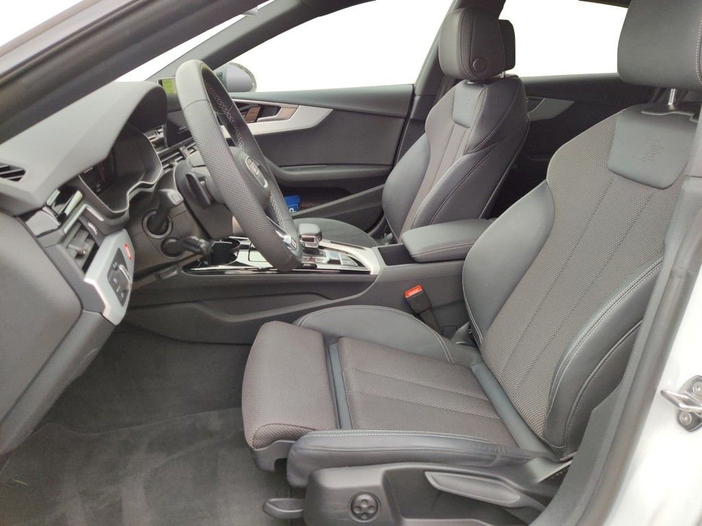 Audi A5 Sportback 40 TFSI quattro S tronic S line AHK