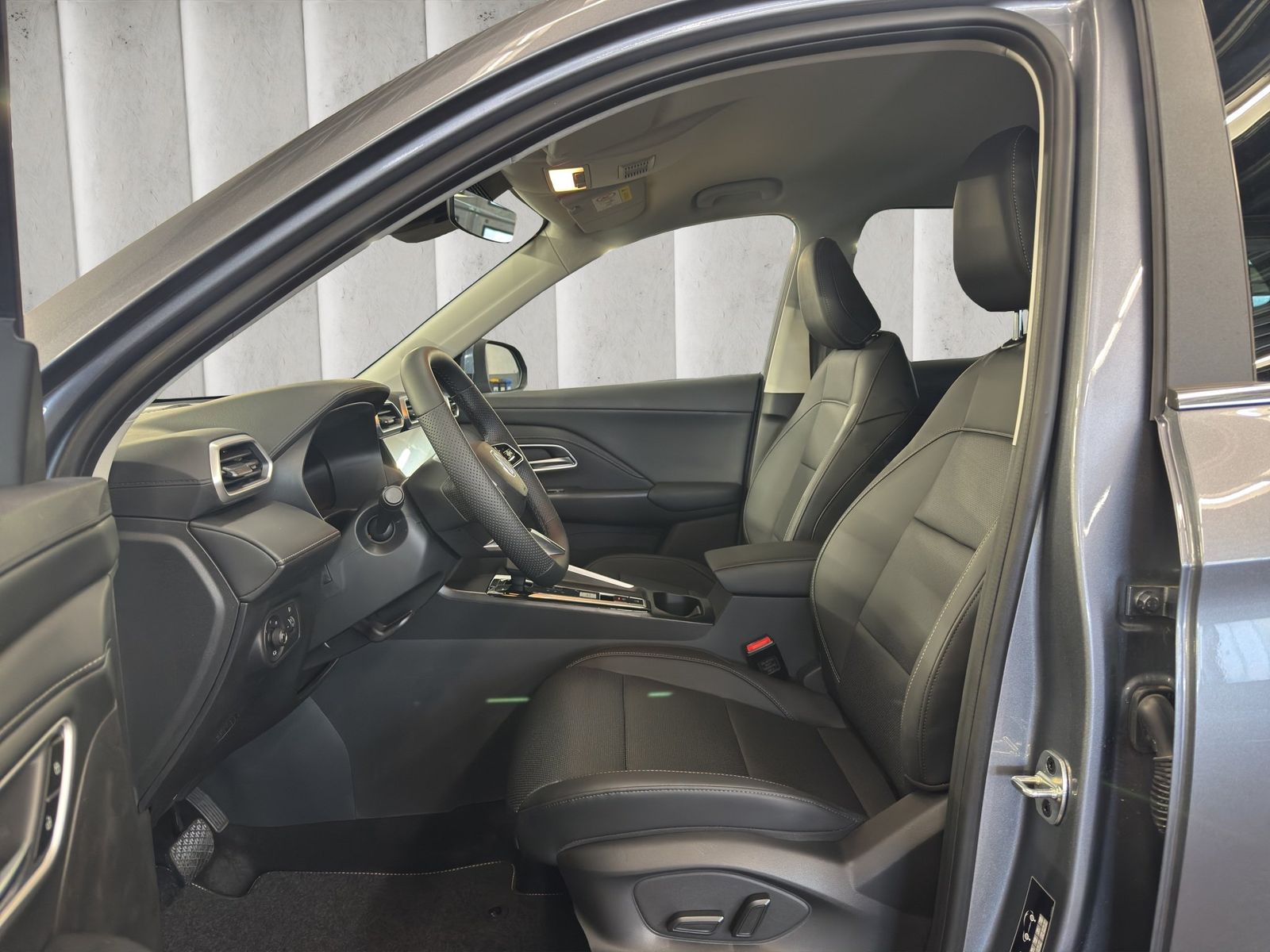 MG ZS Luxury 1.5 Hybrid+ Autom LED ACC RFK SHZ PDC