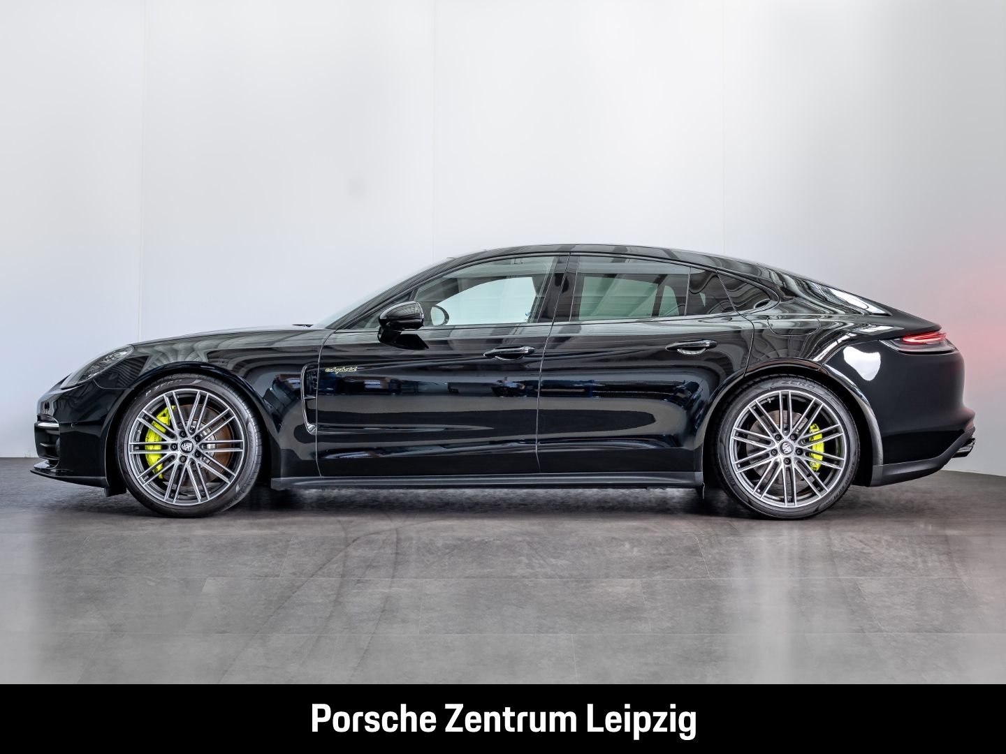 Porsche Panamera 4S E-Hybrid InnoDrive Sitzklima Sportab