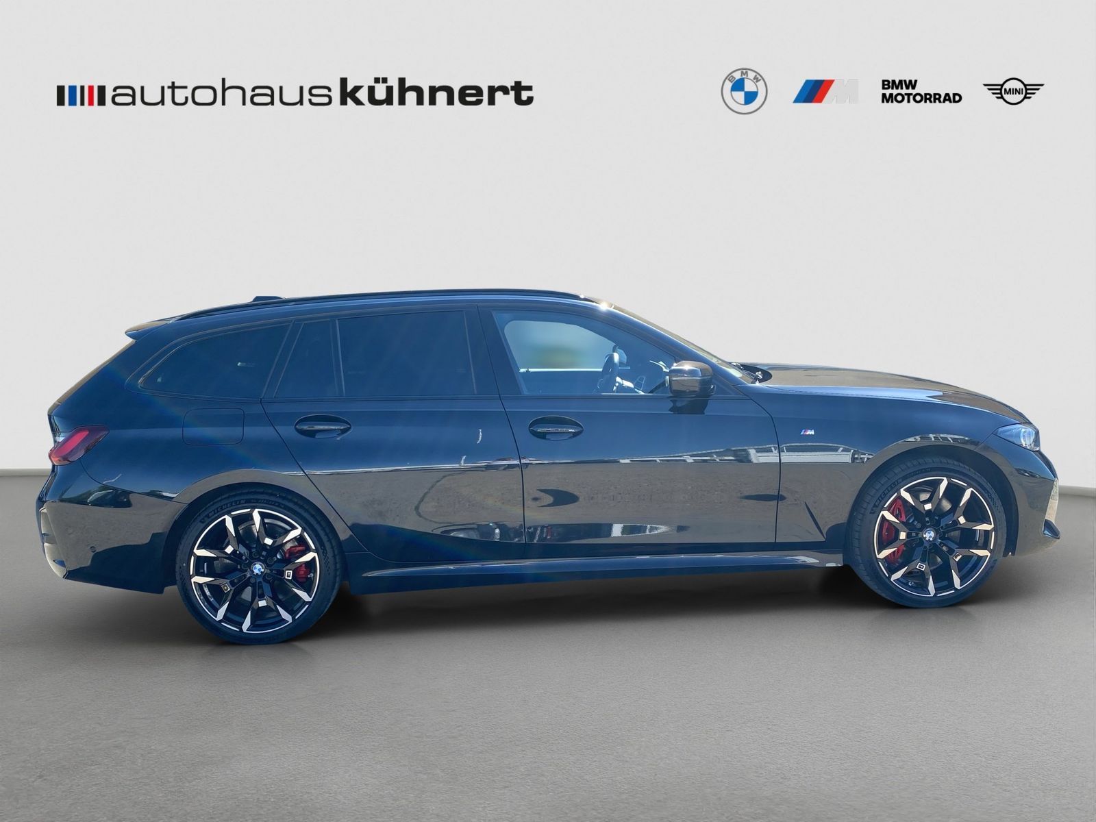 BMW 330e xDrive touring ///M Sport PRO PanoSD AHK AC