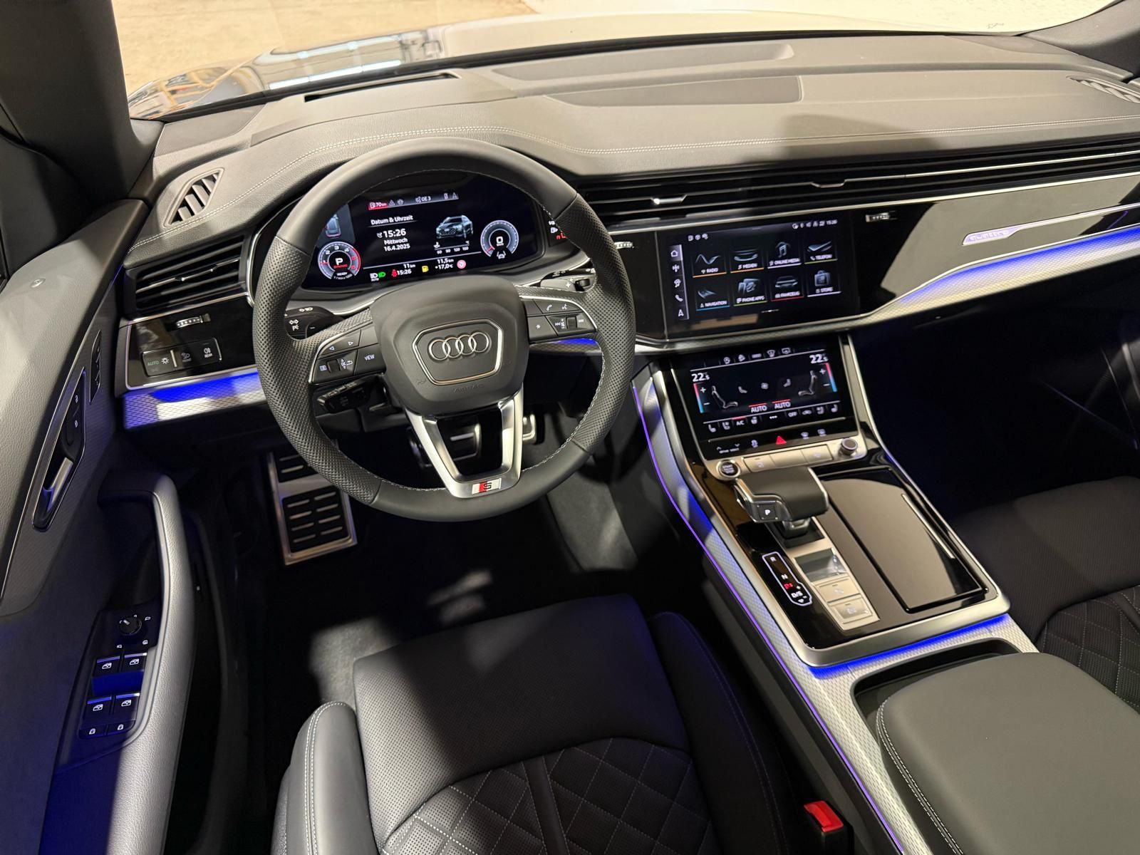 Audi Q8 50 TDI quattro - Samsaru's Car Outlet