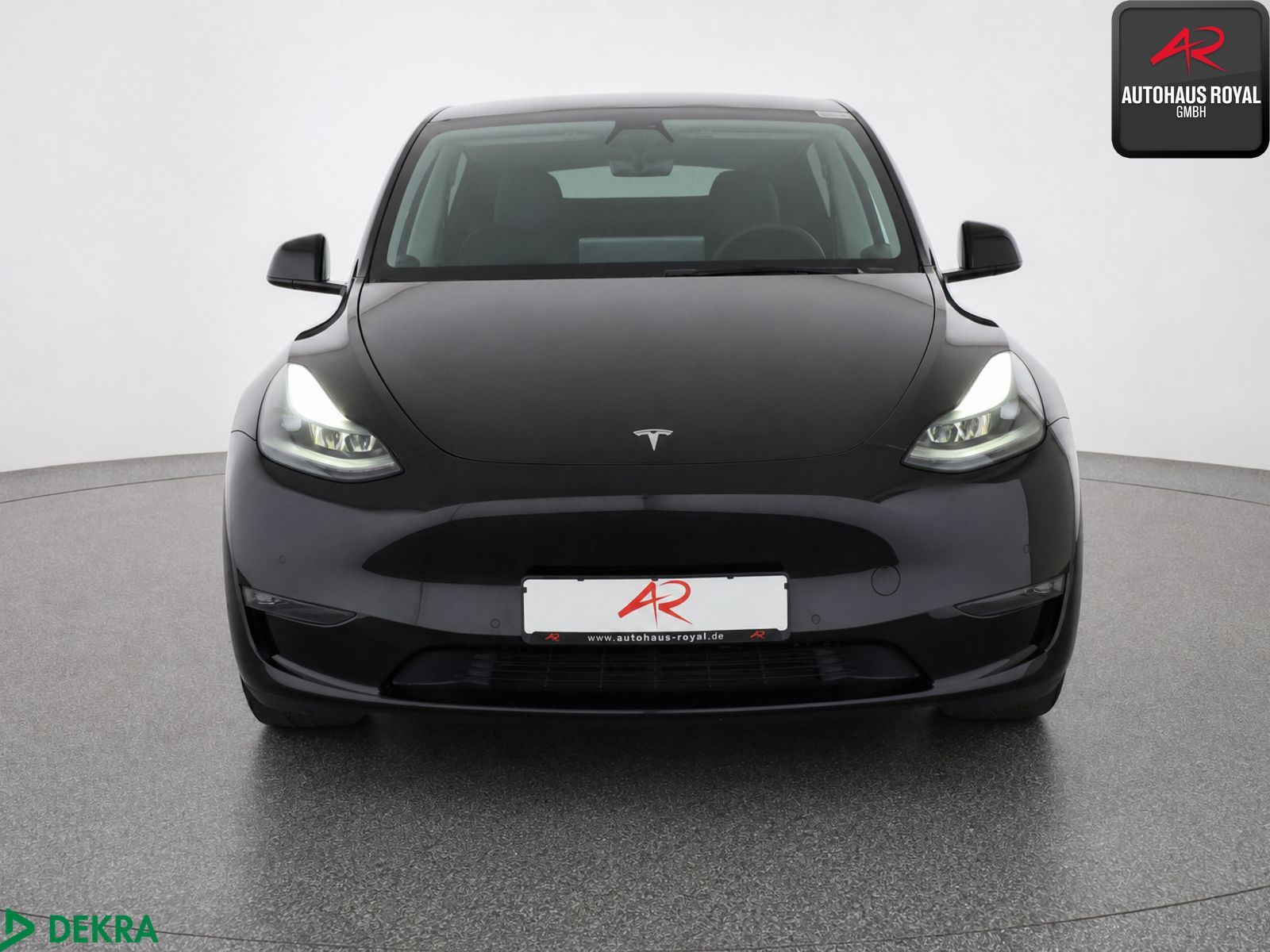 Tesla Model Y PERFORMANCE Dual Motor AWD PANO,KEYLESS