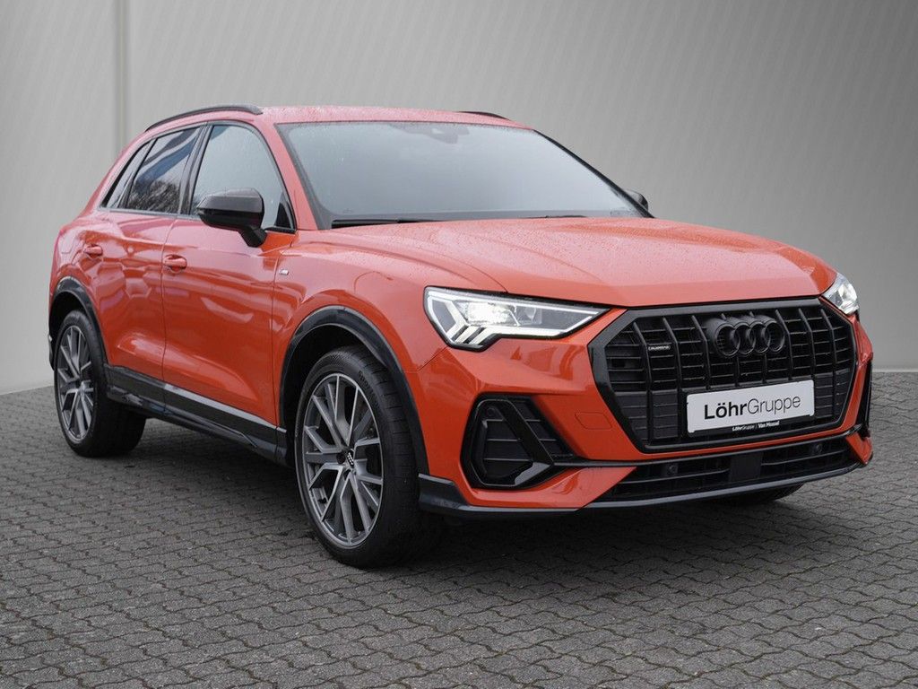 Audi Q3 40 TFSI quattro S tronic S Line /AHK/LED/RFK
