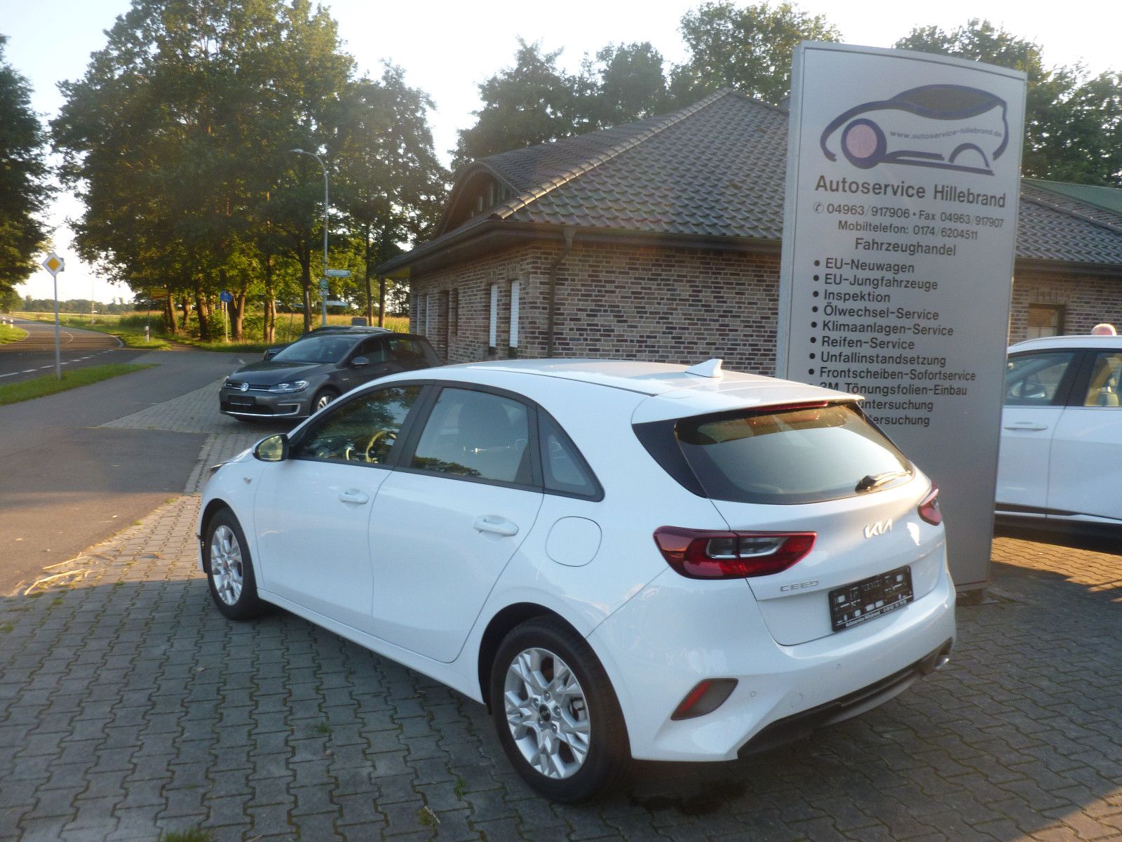 Kia Ceed ED7 Emotion - Samsaru's Car Outlet