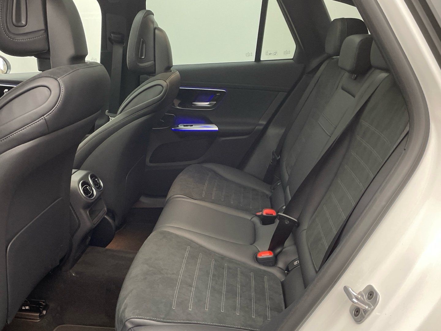Mercedes-Benz GLC 200 4M AMG Panorama DigitalLight AHK 360°-K.