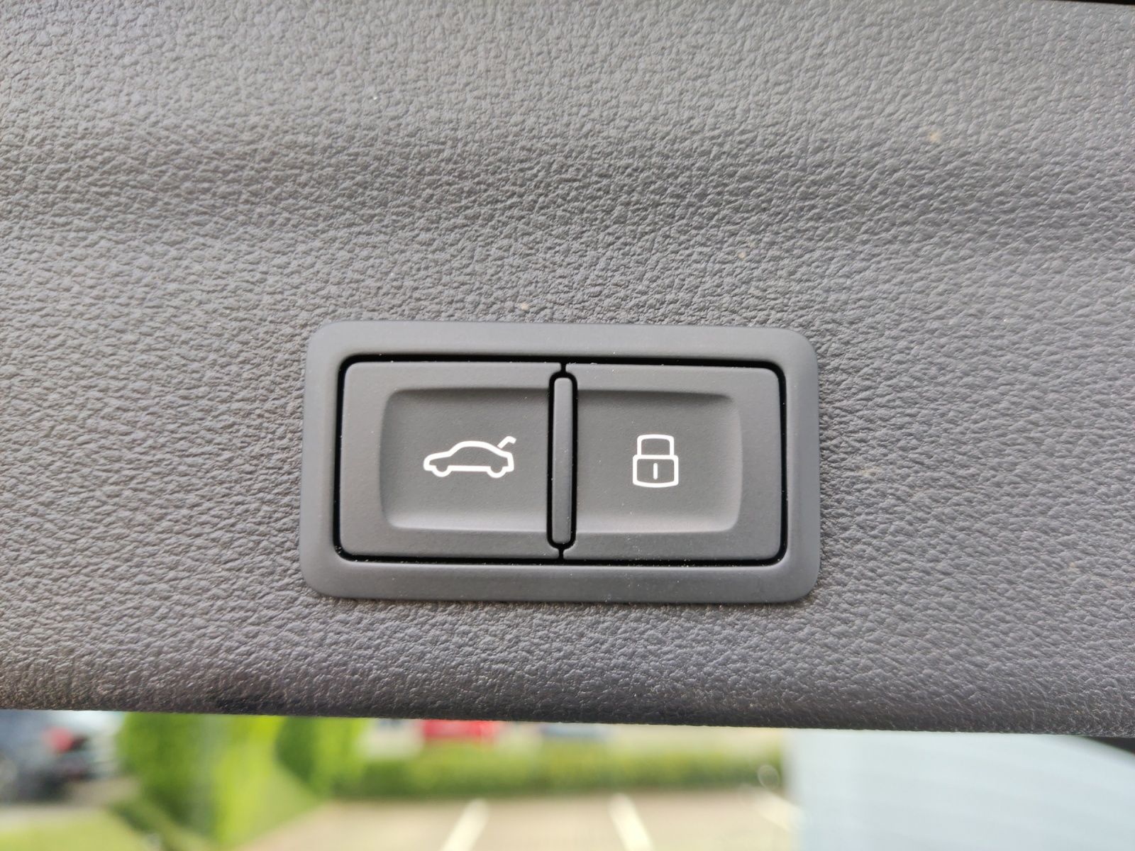 Audi A6 Avant 50 TDI quattro S Line - Samsaru's Car Outlet
