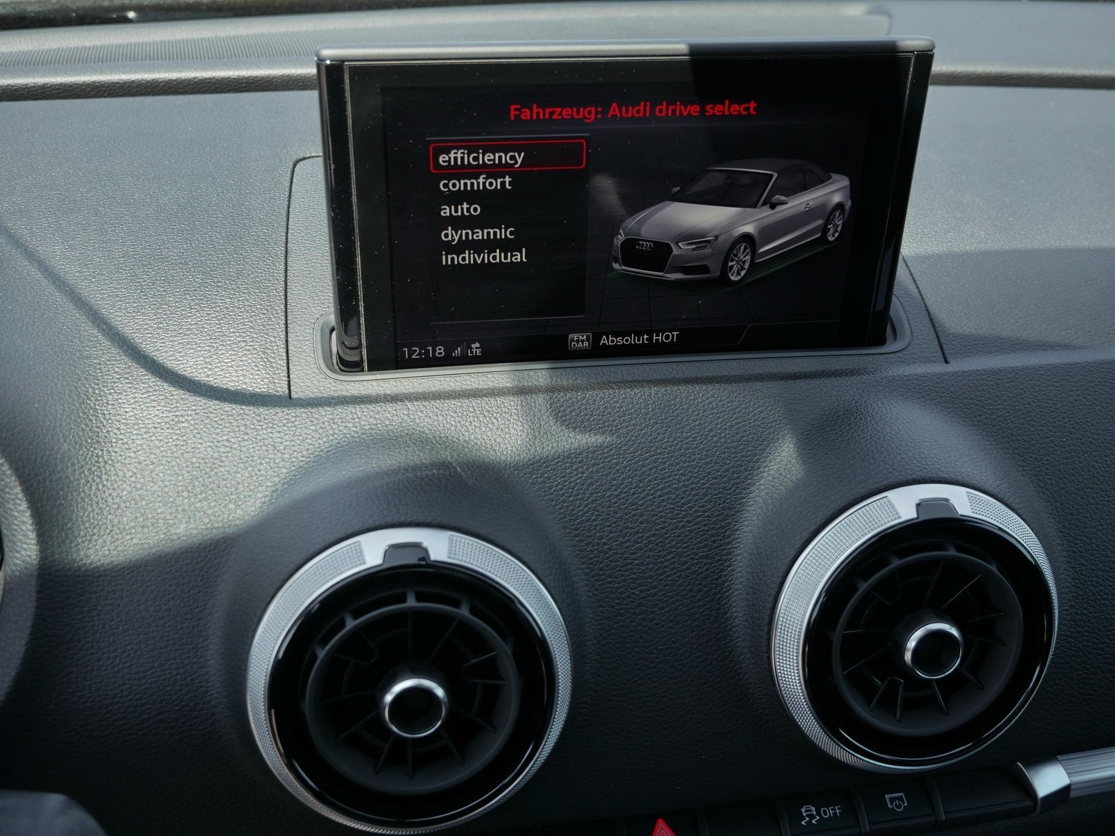 Audi A3 Cabriolet 35 TFSI S line - Samsaru's Car Outlet