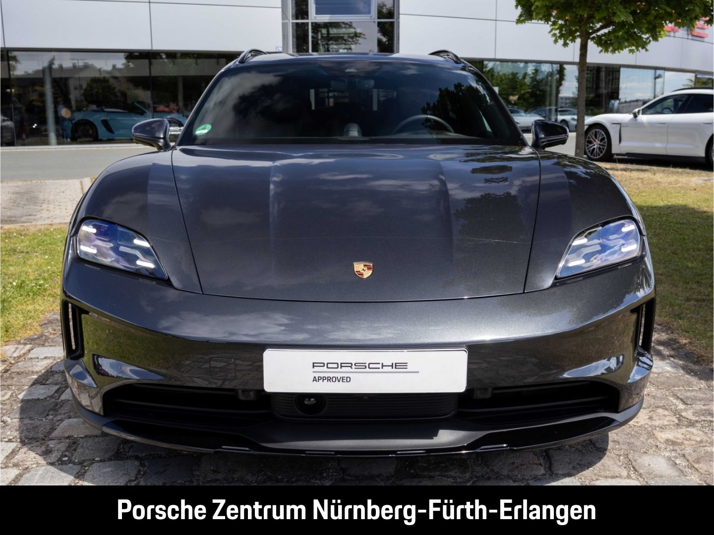 Porsche Taycan 4S Cross Turismo Achslenkung HD-Matrix In