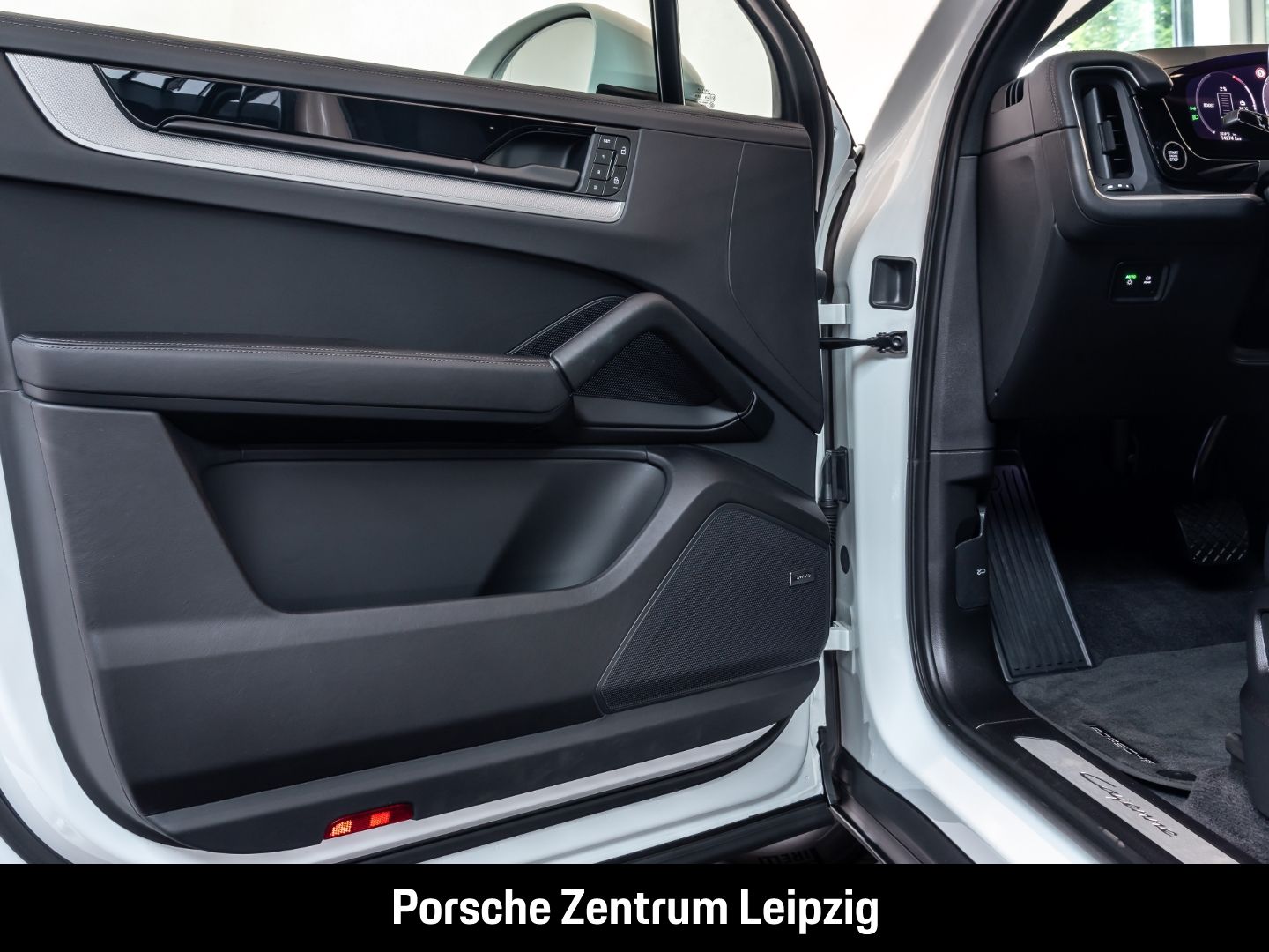 Porsche Cayenne E-Hybrid SportChrono Matrix BOSE 360Grad