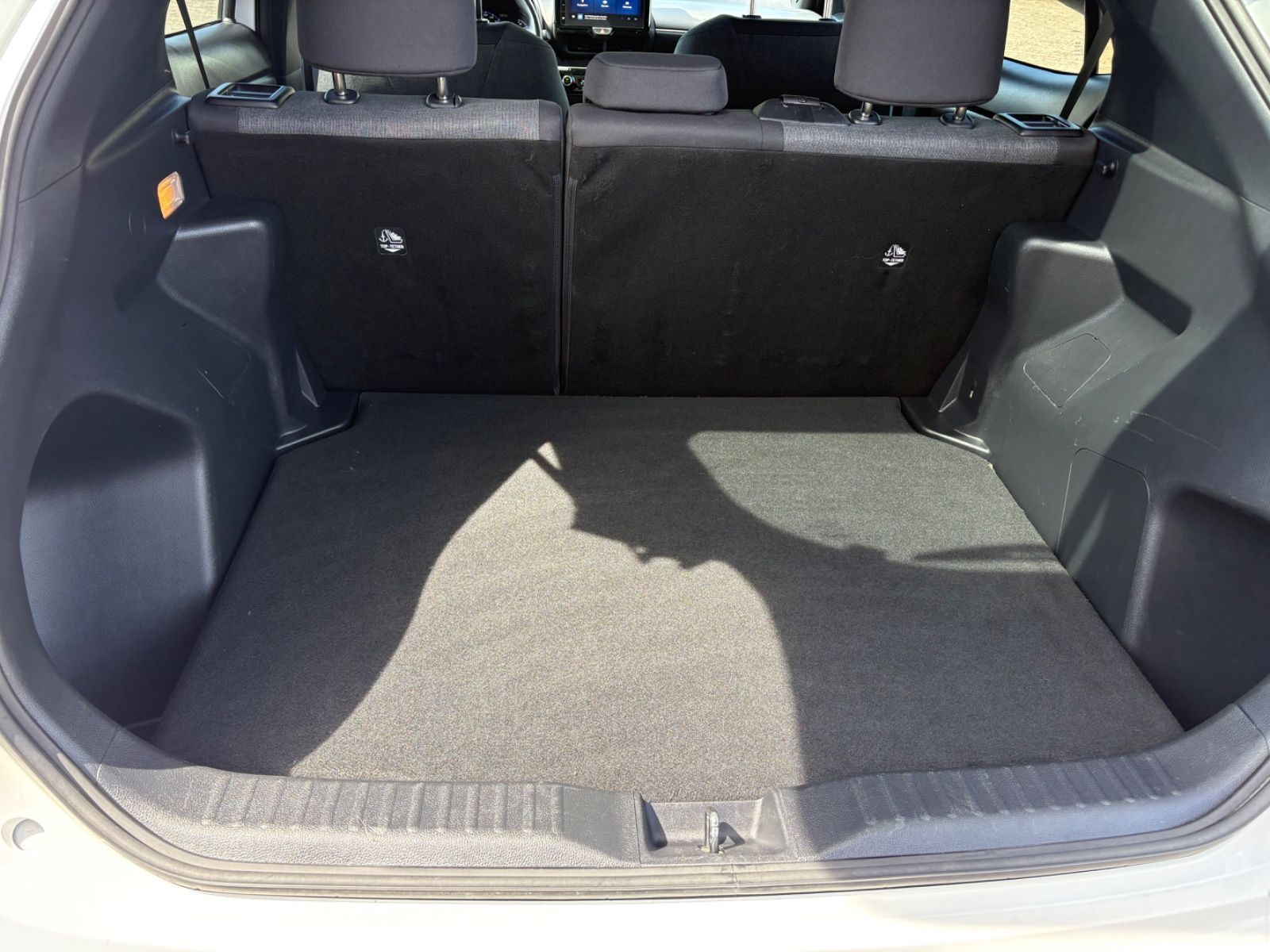 Toyota YARIS CROSS Team D **SAFETY/CONNECT**