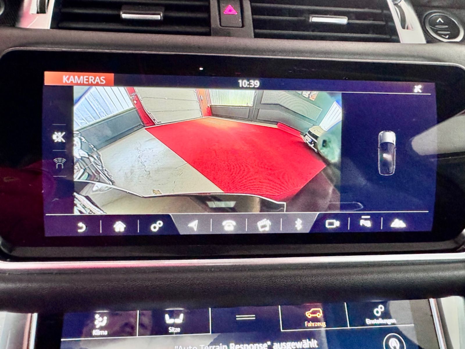 Range Rover Sport SVR - Samsaru's Car Outlet
