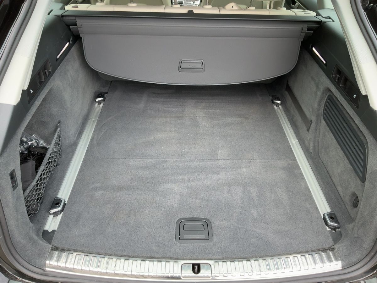 Audi A6 Avant 50 TDI QU SPORT - Samsaru's Car Outlet