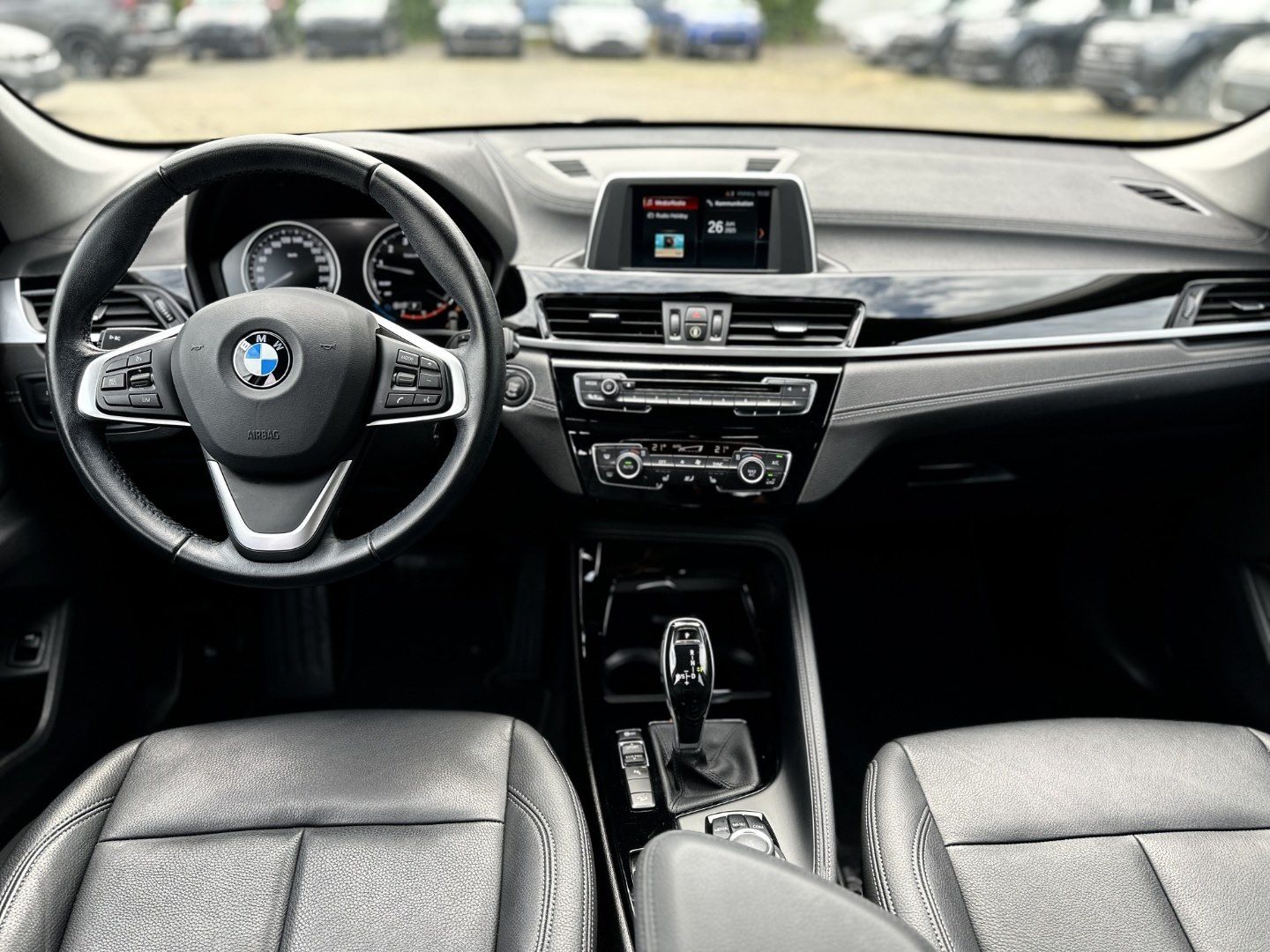 BMW X1 xDrive20i xLine - Samsaru's Car Outlet