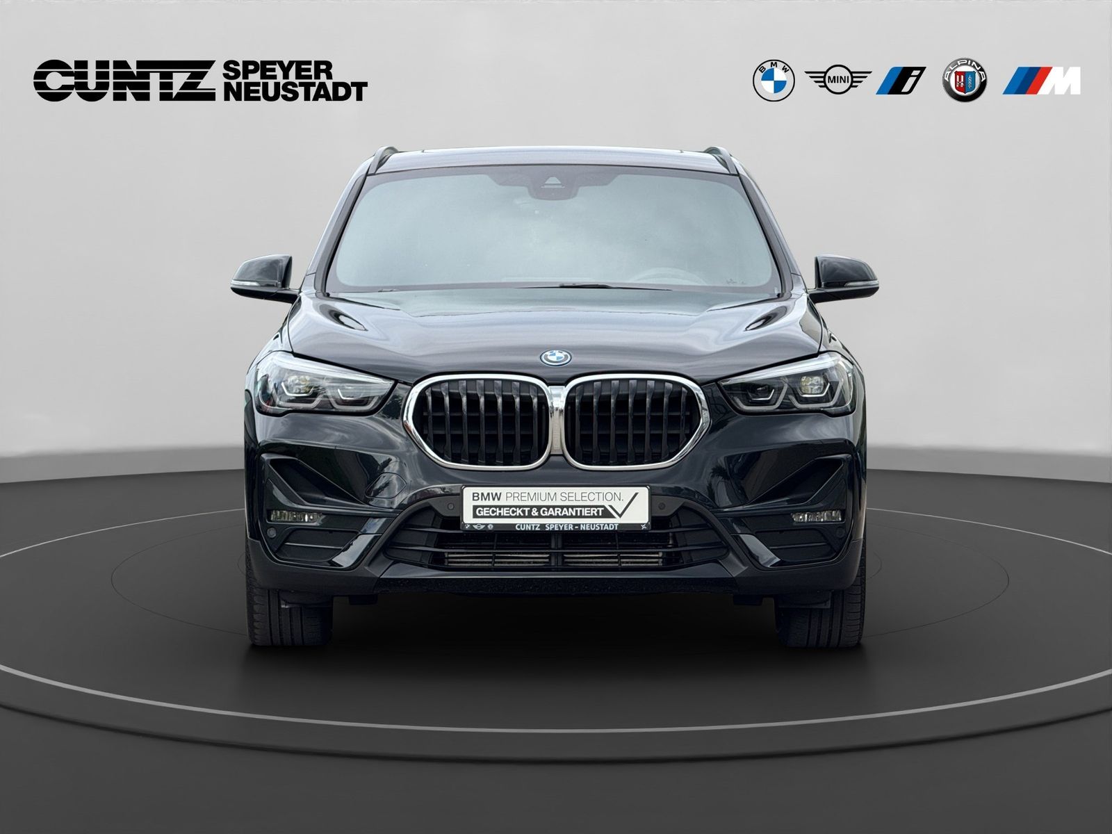 BMW X1 xDrive25e Sport Line - Samsaru's Car Outlet