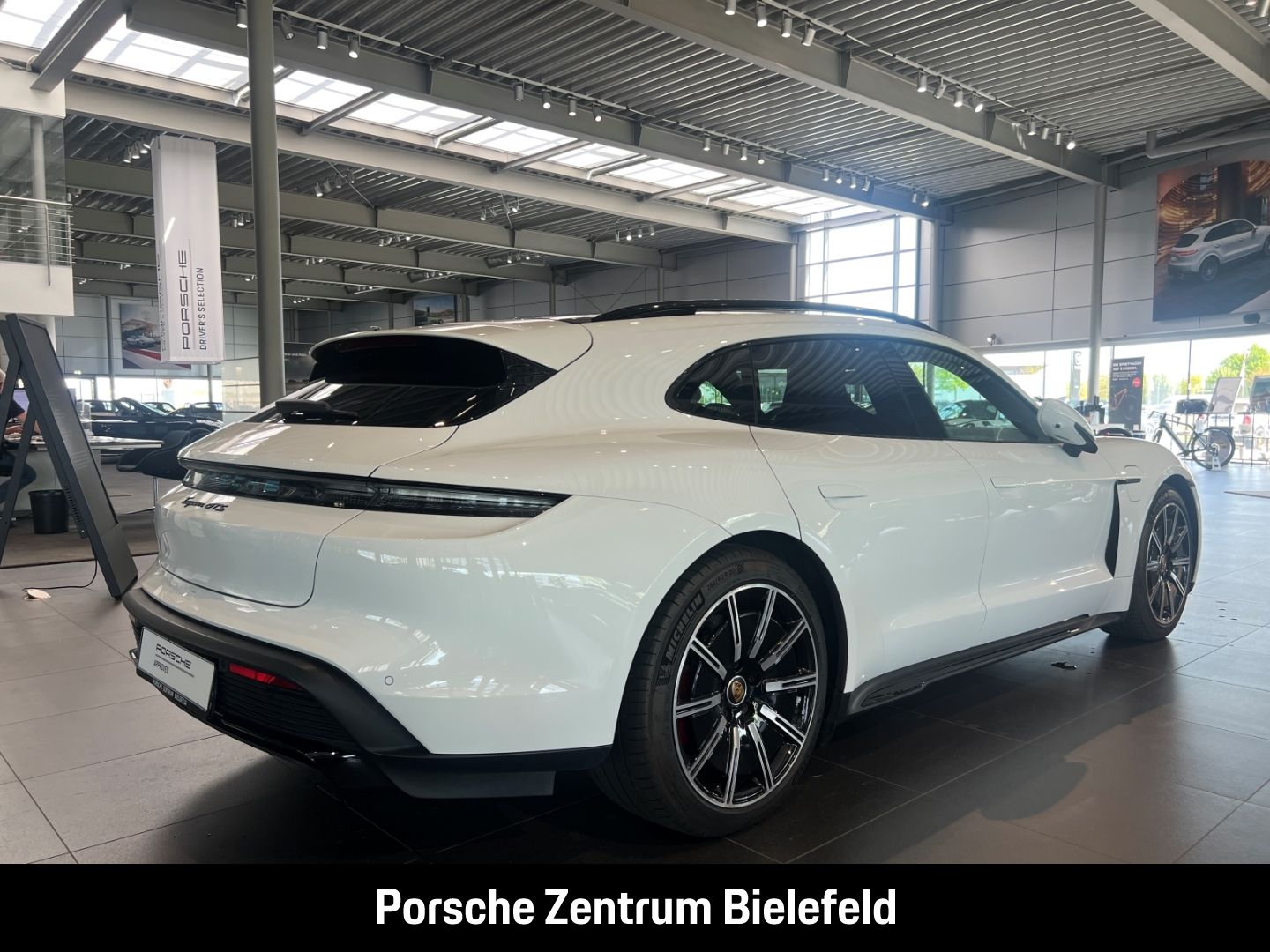 Porsche Taycan GTS Sport Turismo BOSE Panorama LED-Matri