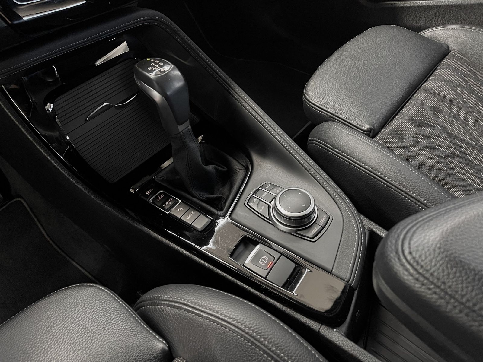 BMW X1 xDrive25e xLine - Samsaru's Car Outlet