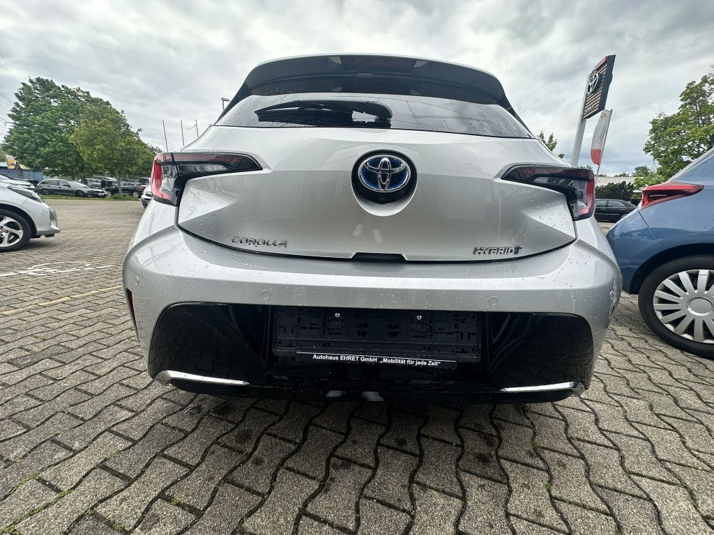 Toyota Corolla 1.8 Hybrid Team Deutschland