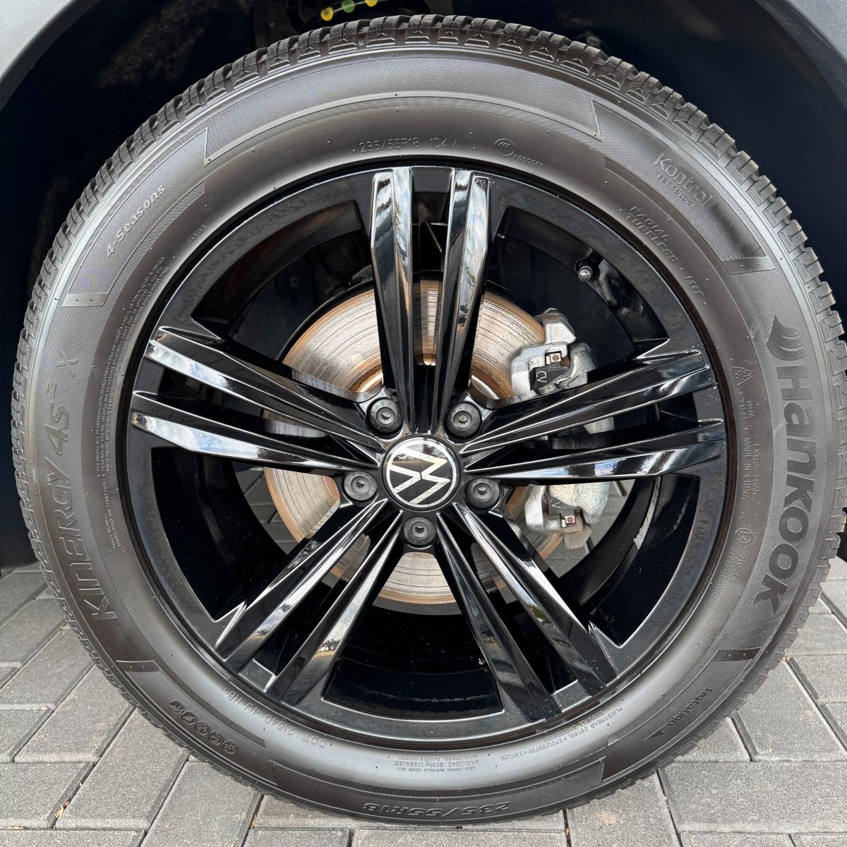 Volkswagen Tiguan Life - Samsaru's Car Outlet