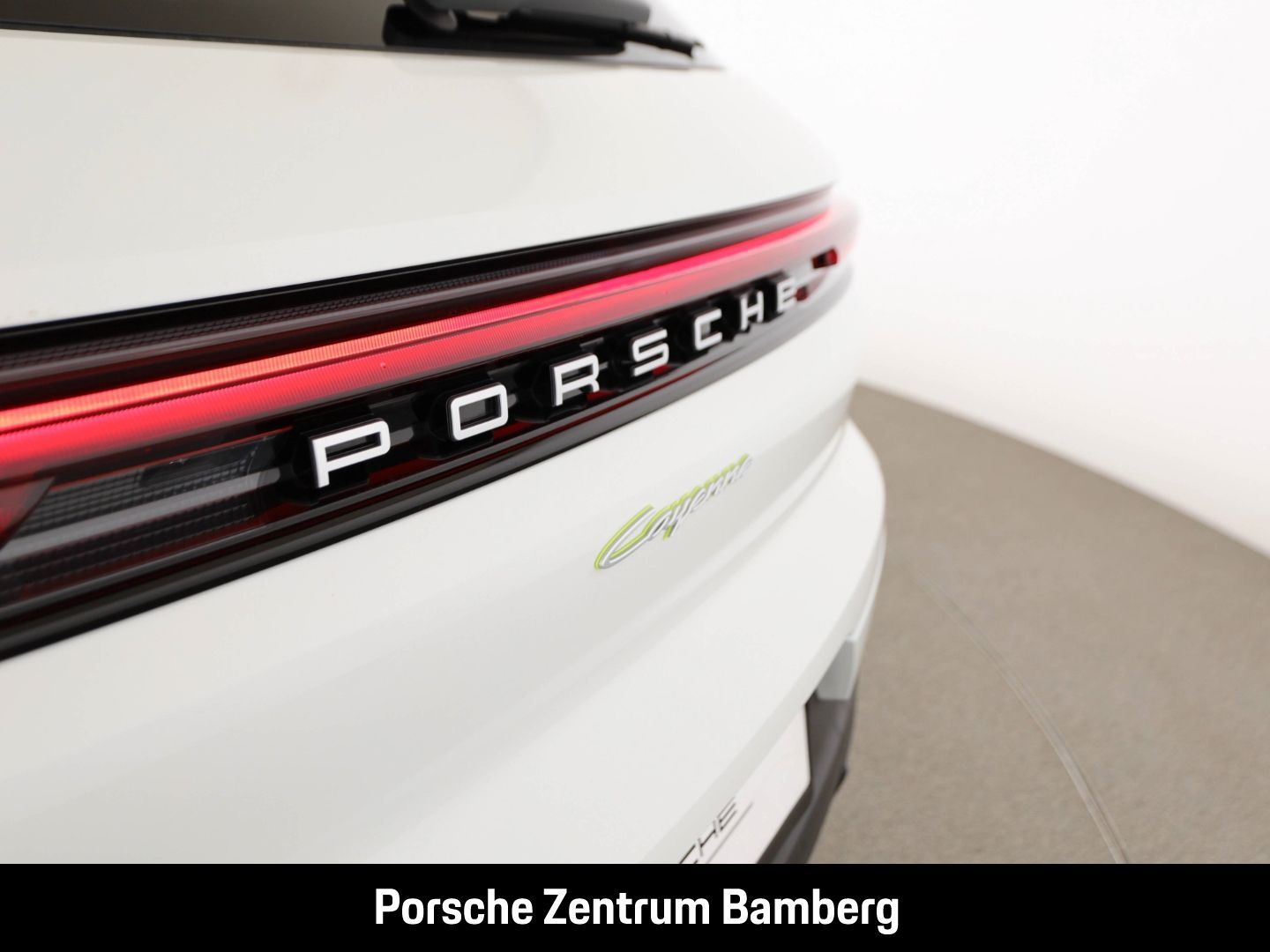 Porsche Cayenne E-Hybrid/ Inno-Drive/ BOSE/ AHK/ Sportab