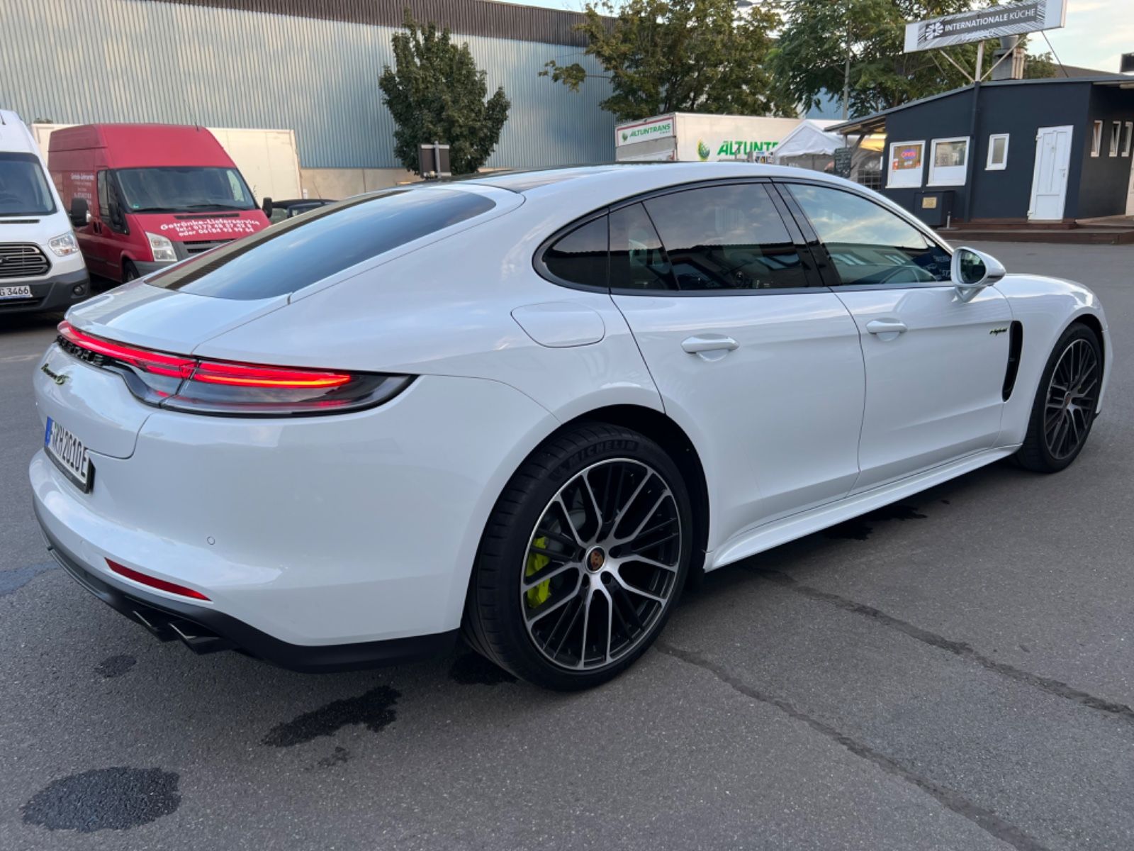 Porsche Panamera 4S E-Hybrid*Sportdesign*PDLS+*Surround*