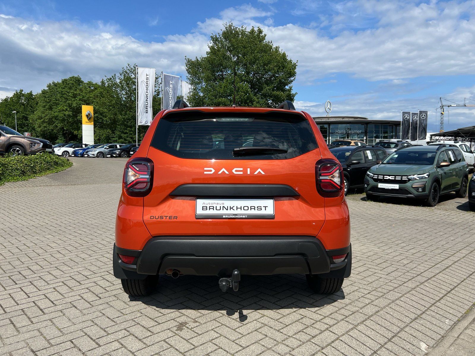 Dacia Duster TCe 100 ECO-G Essential - Samsaru's Car Outlet