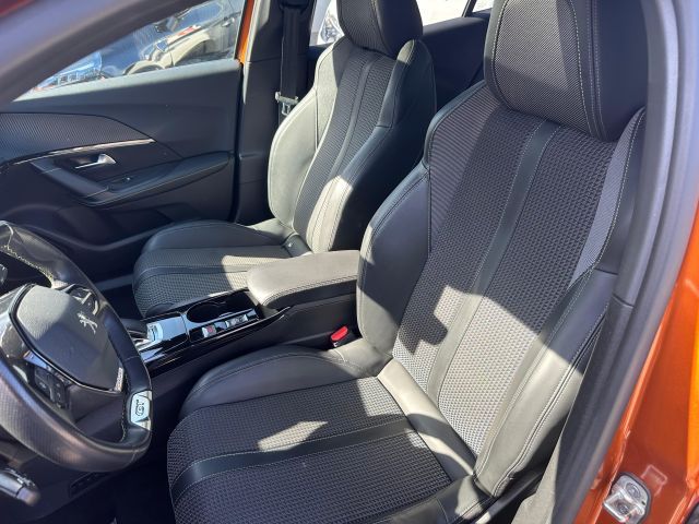 Peugeot 2008 Elektro GT - Samsaru's Car Outlet