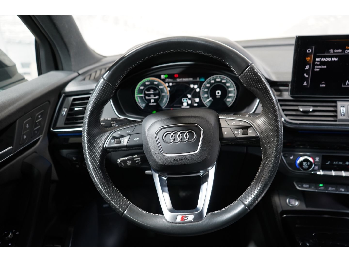 Audi Q5 S line 55 TFSI e quattro AHK 360 ACC