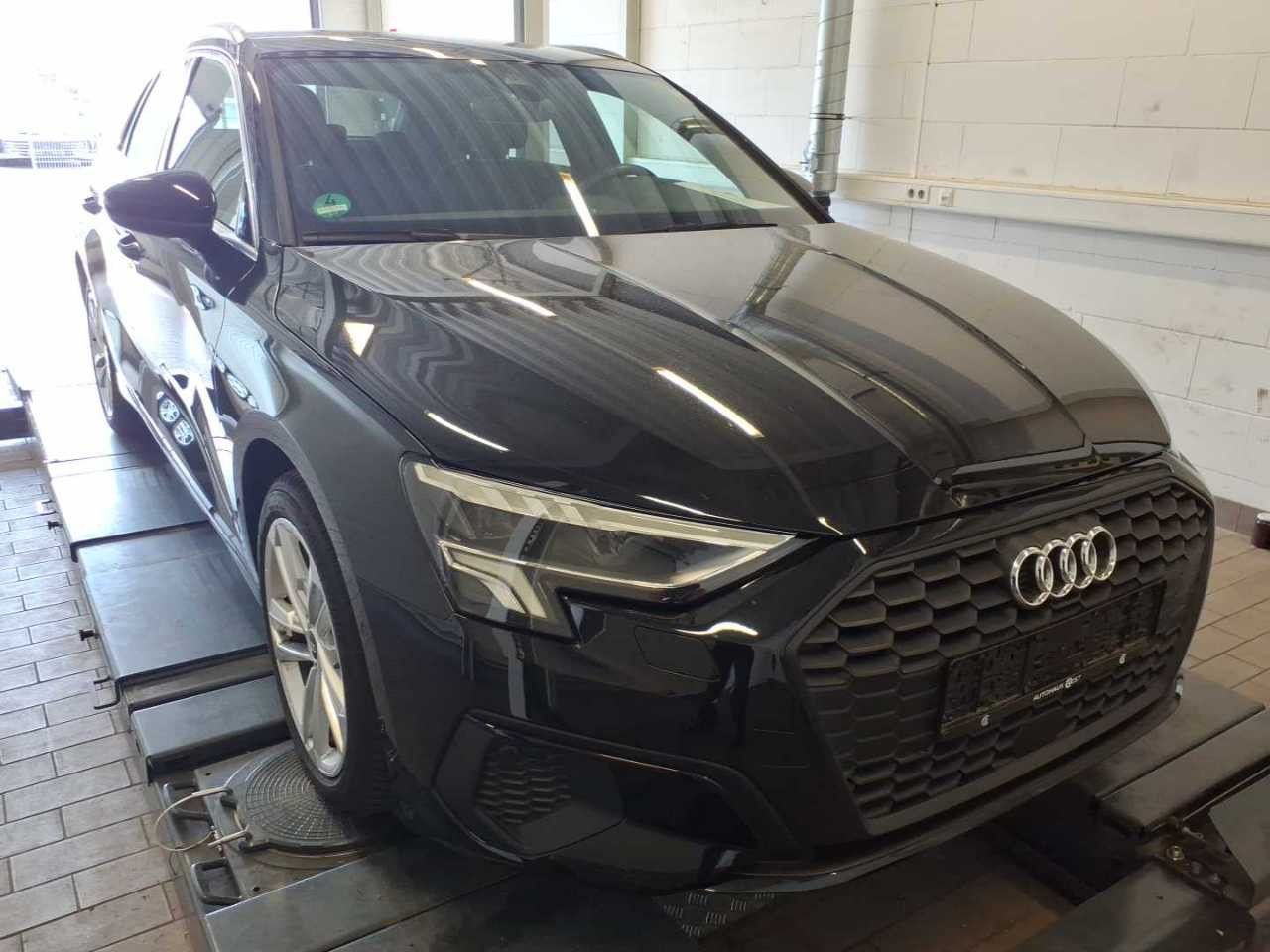 Audi A3 Sportback 40 TFSI e - Samsaru's Car Outlet