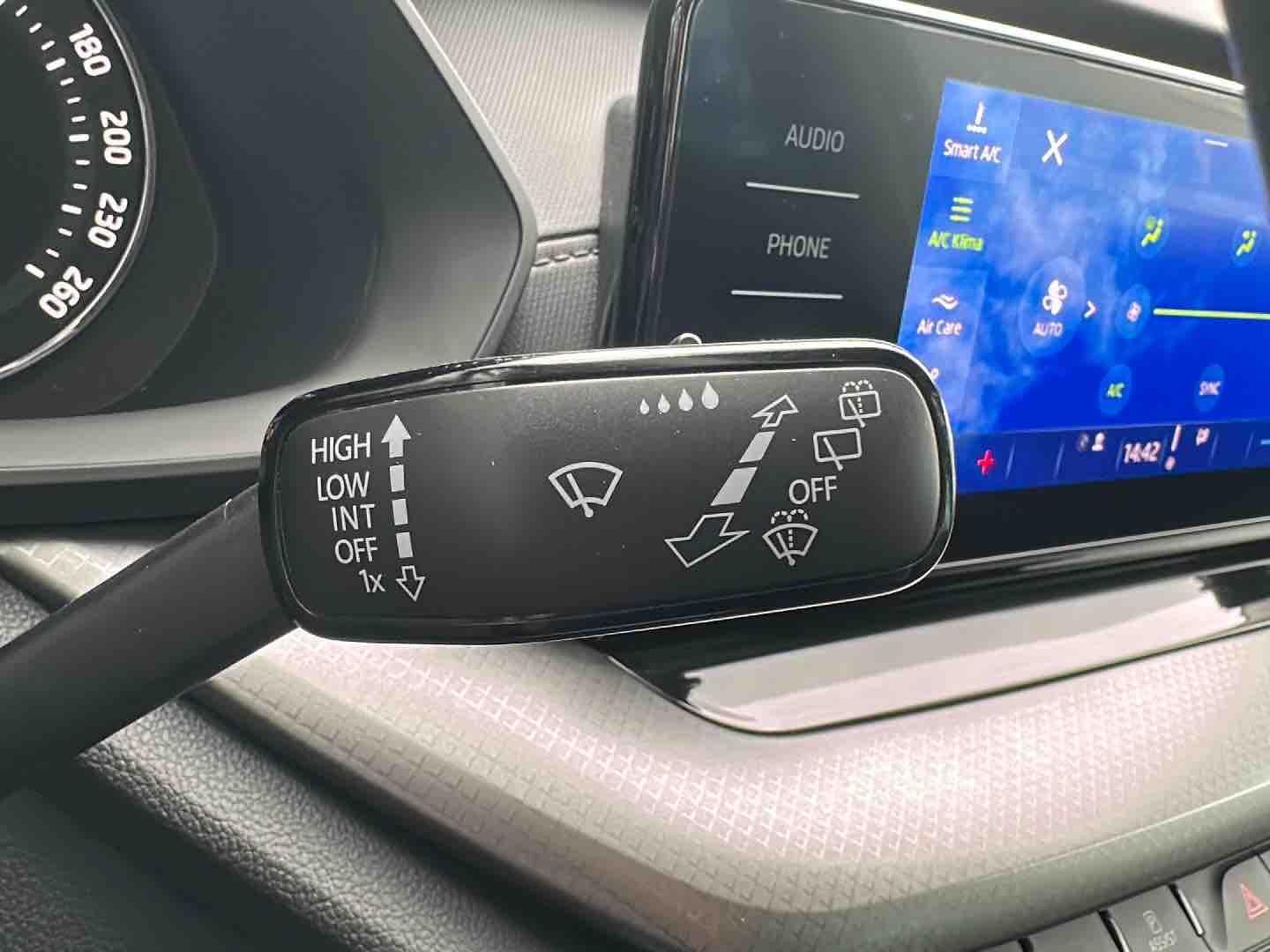 Skoda Octavia 1.5 16V TSI ACT - Samsaru's Car Outlet