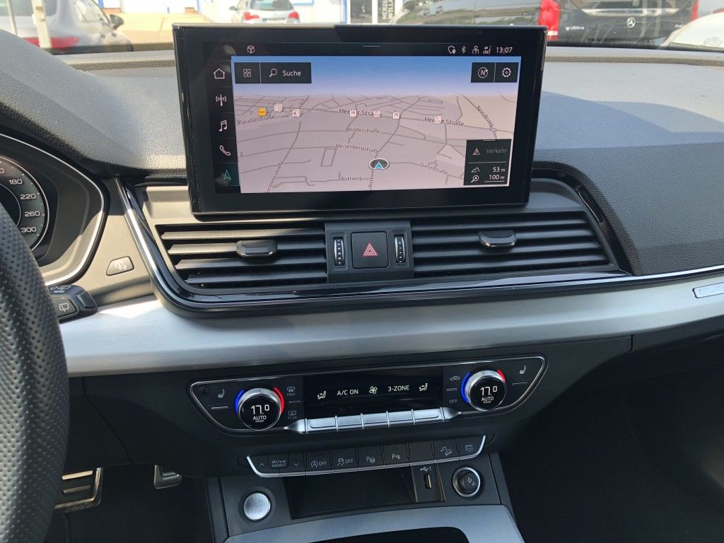 Audi Q5 40 TDI S Line - Samsaru's Car Outlet