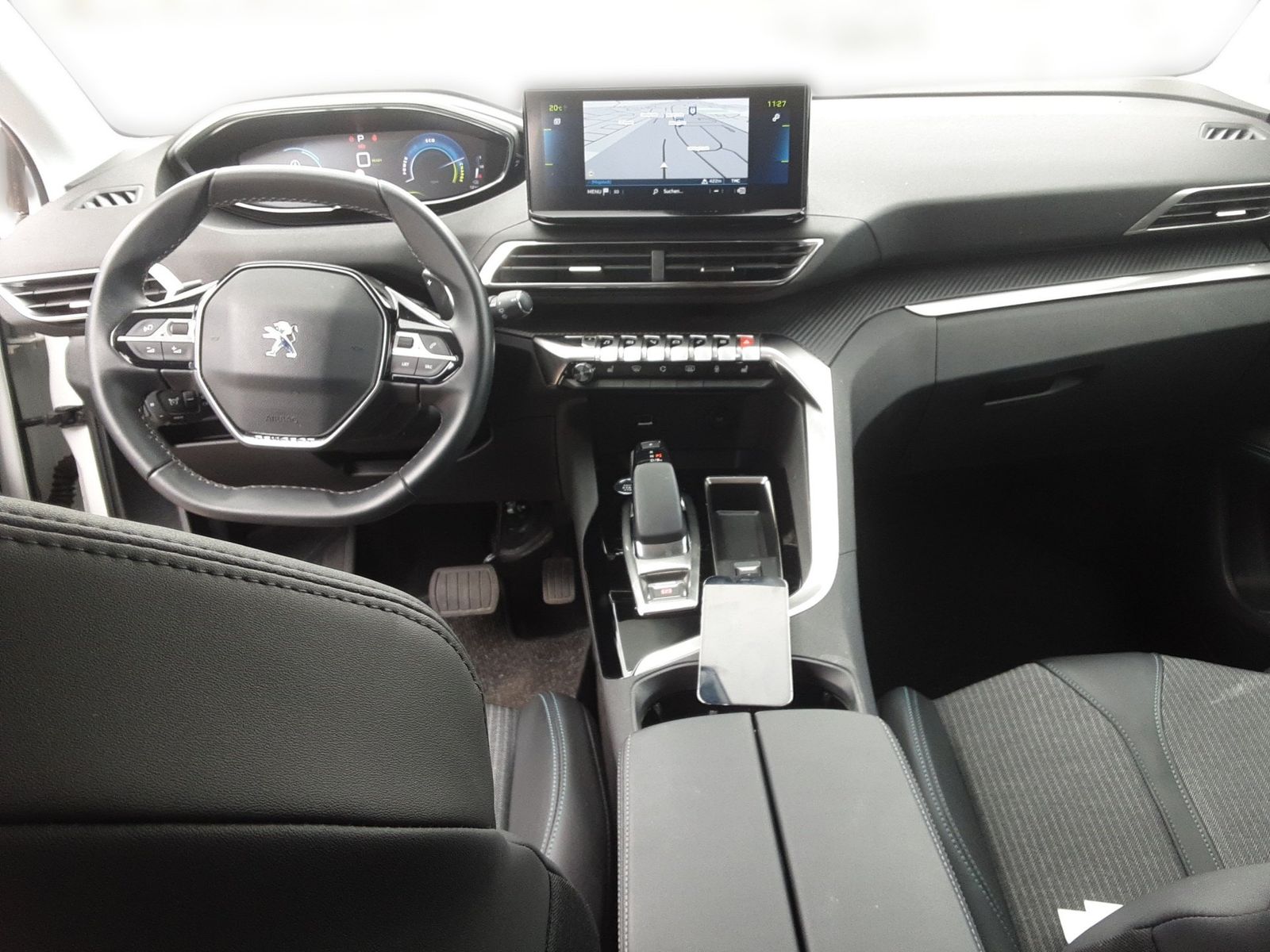 Peugeot 3008 Hybrid 225 (Plug-In) e-EAT8 Allure Navi PDC