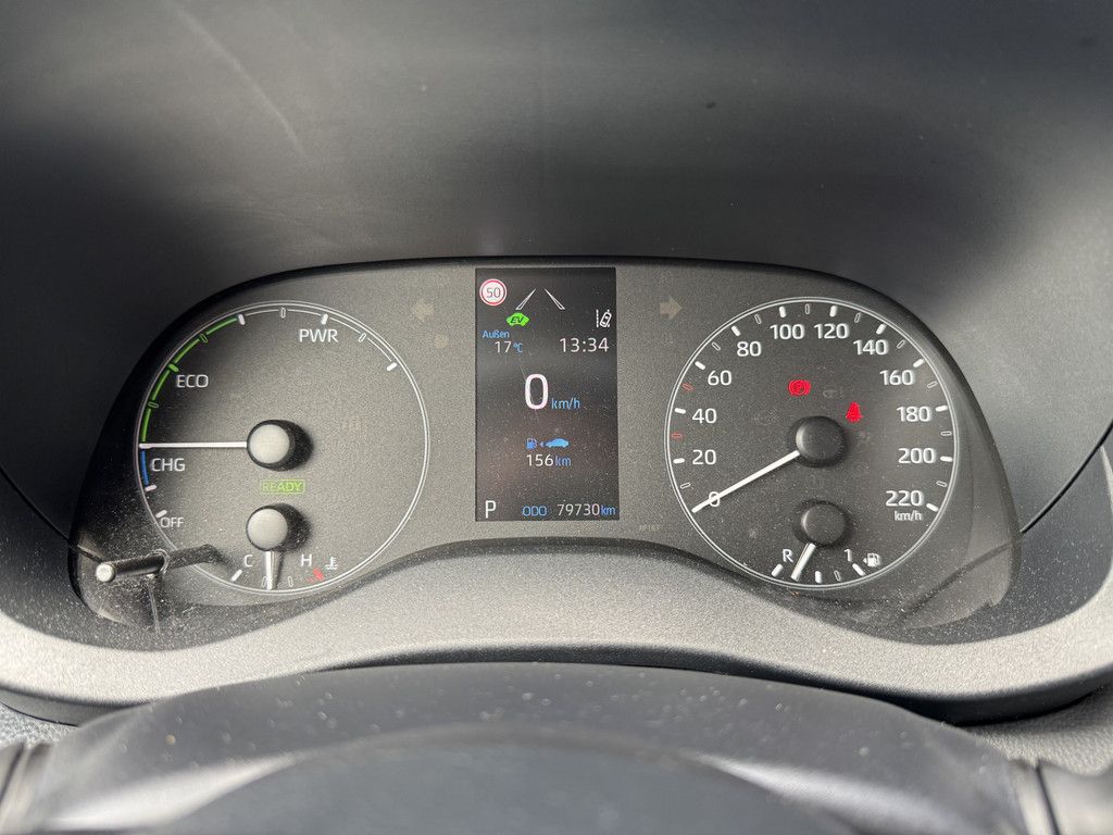 Toyota Yaris 1.5 Hybrid Business Edition - Samsaru's Car Outlet