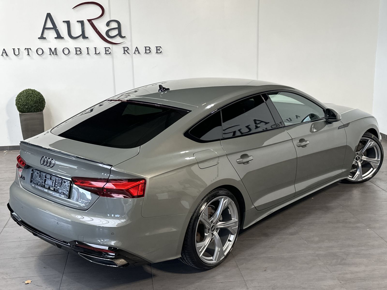 Audi A5 SpB 40 TDI Qu S-Line NAV+LED+AHK+20ZO+1HD+SHZ