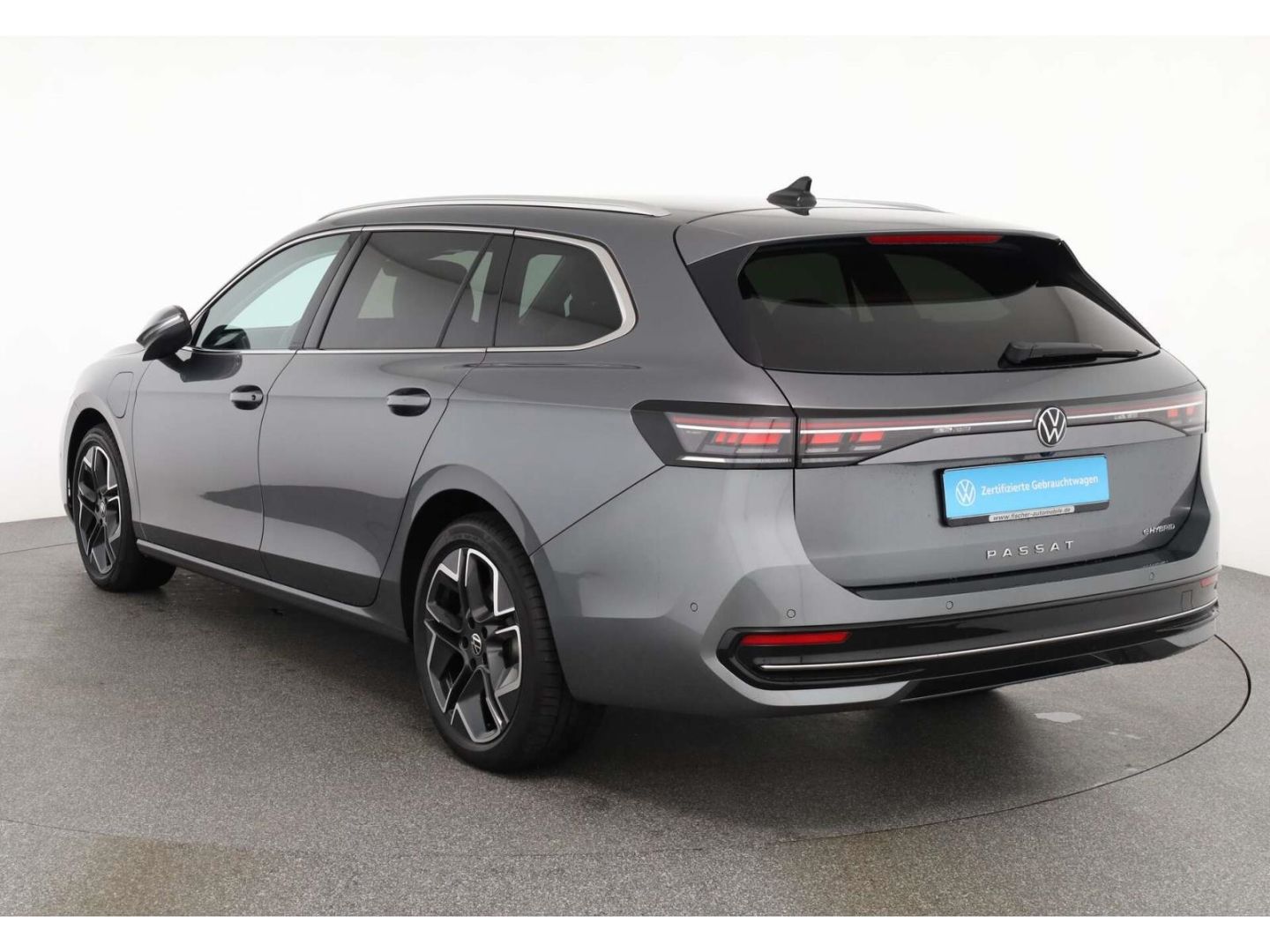 Volkswagen Passat 1.5 eHybrid Elegance DSG AHK/Matrix/NAV