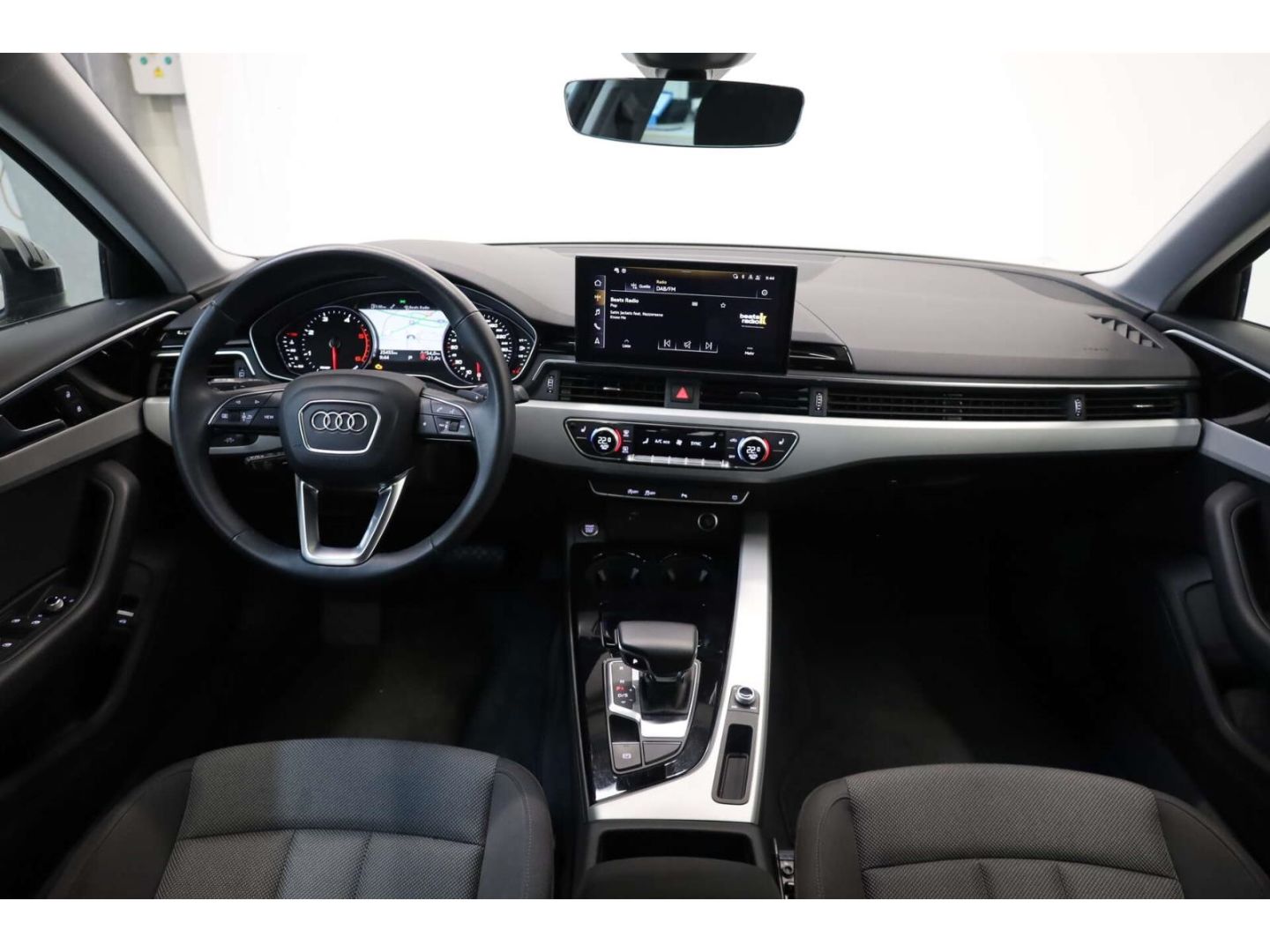 Audi A4 30 TDI advanced S-Tronic - Samsaru's Car Outlet