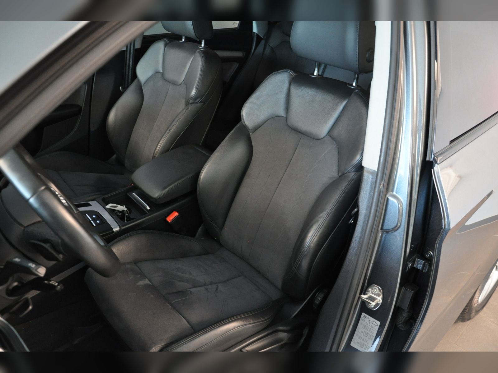 Audi Q5  50TFSIe S line quattro AHK Matrix Standklima