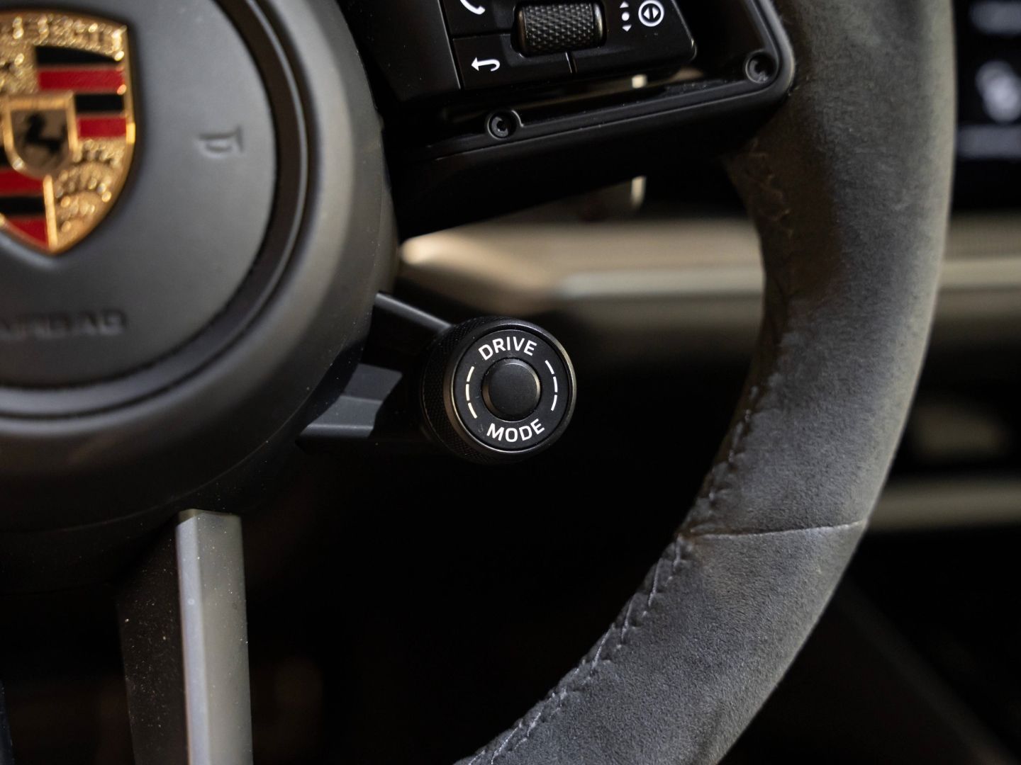 Porsche Cayenne S Coupe PASM PDCC BOSE InnoDrive