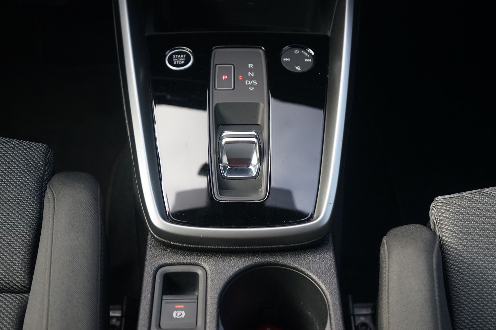 Audi A3 Sportback 45 TFSI e S-line Klimaaut. LED Navi