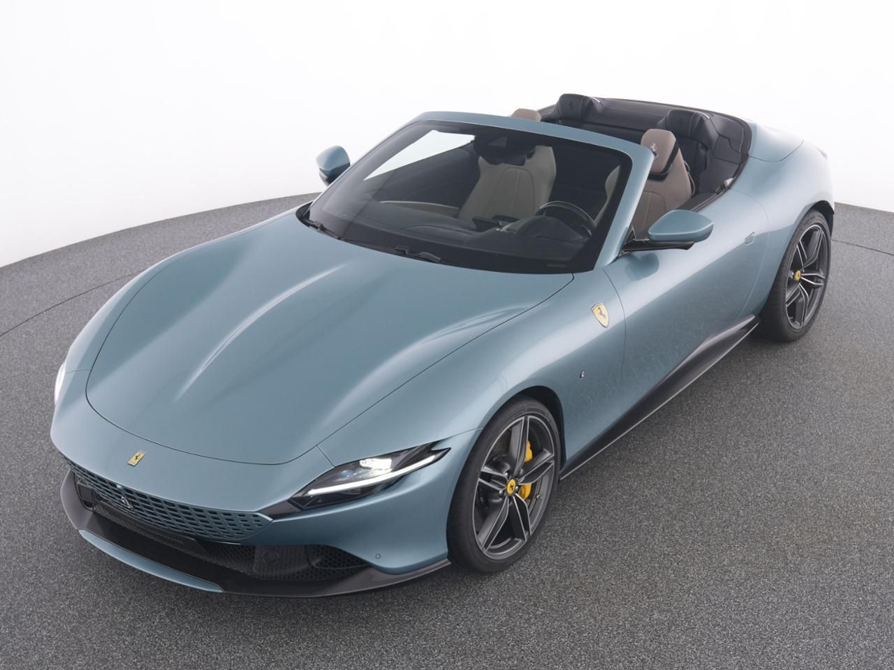 Ferrari Roma Spider - Samsaru's Car Outlet