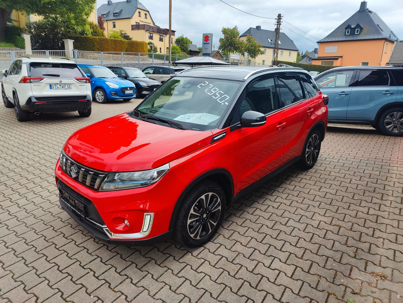 Suzuki Vitara 1.5 DUALJET Hybrid Comfort+ AGS Allgrip - Samsaru's Car Outlet