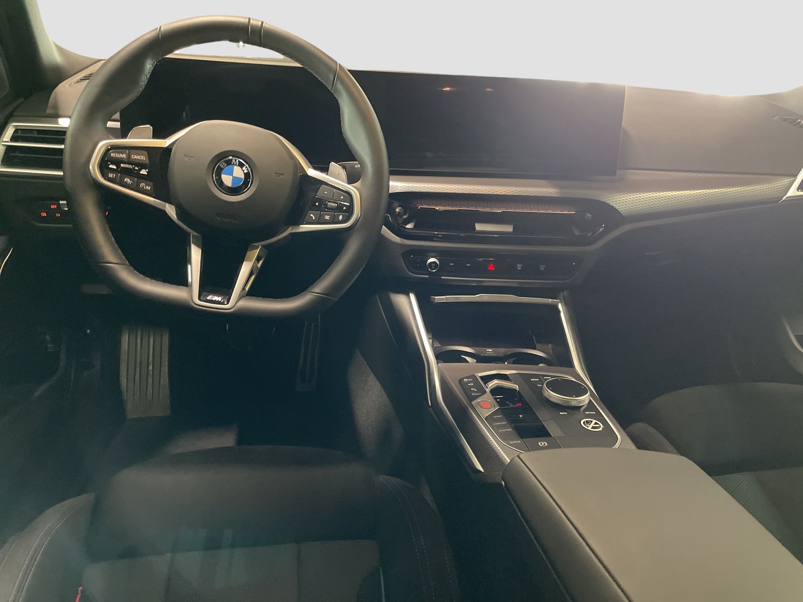 BMW 320i Limousine M Sport LiveCockpitProf Kamera