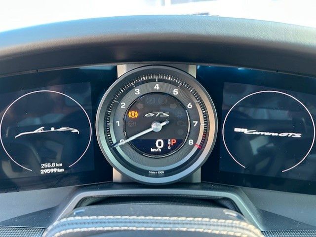 Porsche 992 911 Carrera GTS Cabrio - Samsaru's Car Outlet