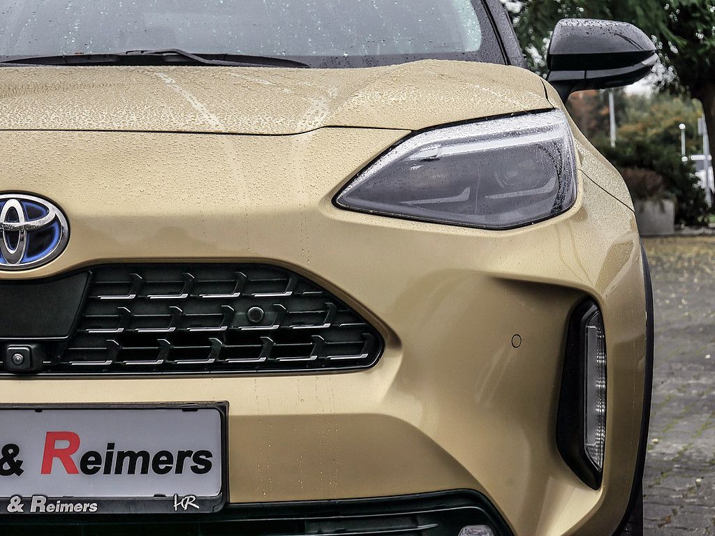 Toyota Yaris Cross 360 Grad SHZ KAMERA NAVI PDC ACC LED