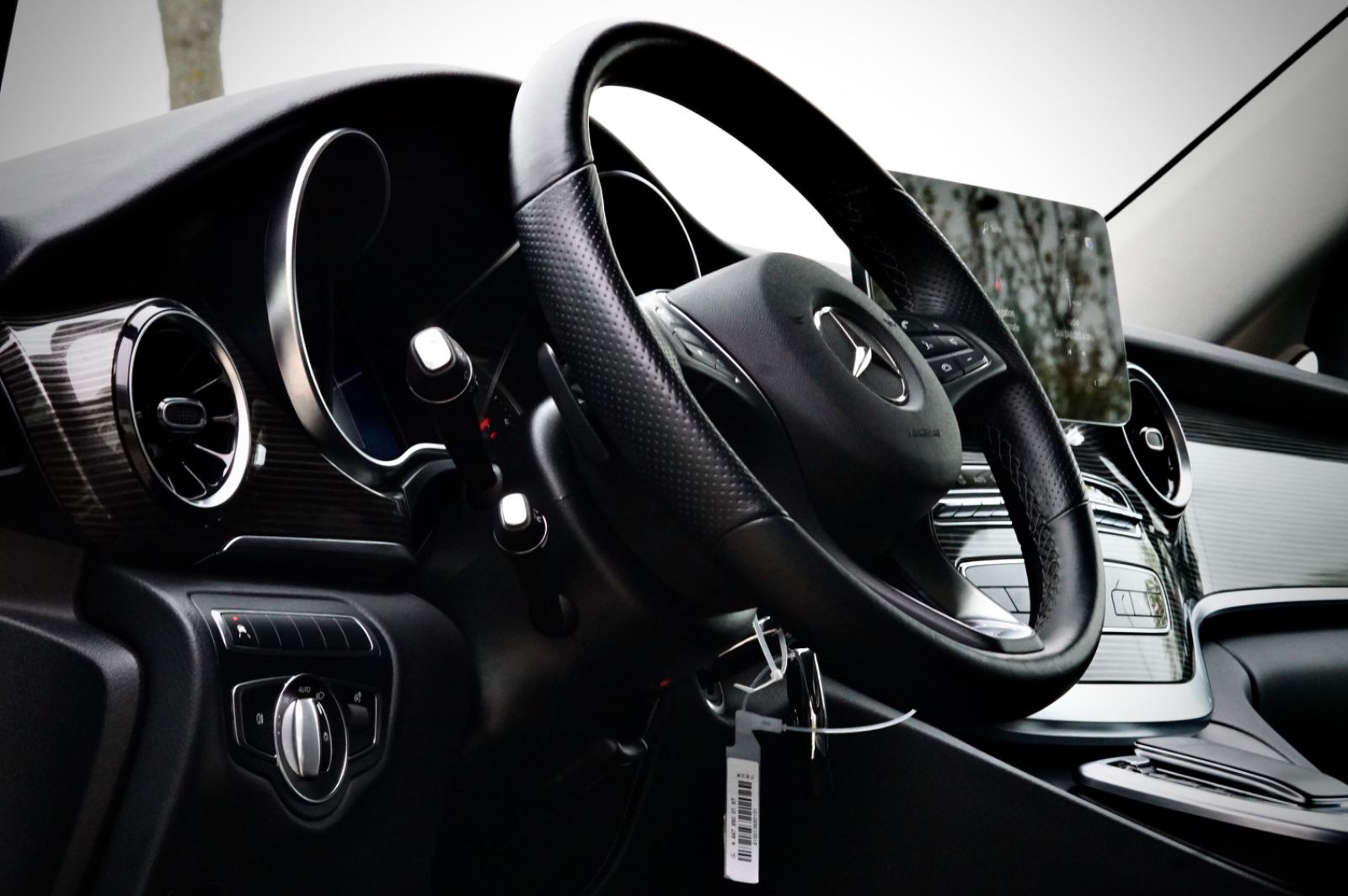 Mercedes-Benz V 300 EDITION SPORT - Samsaru's Car Outlet