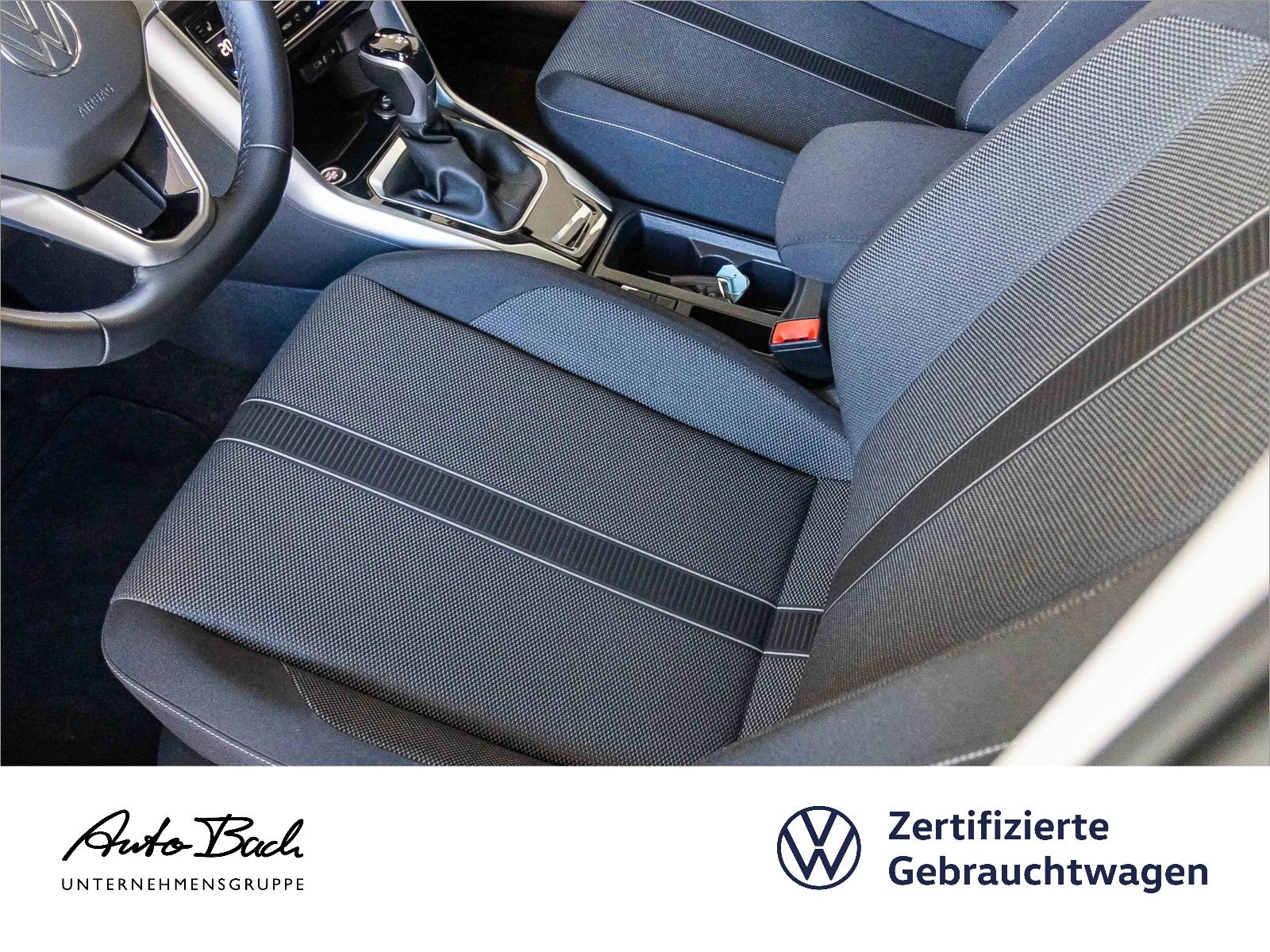 Volkswagen T-Roc 1.5 TSI Life DSG - Samsaru's Car Outlet