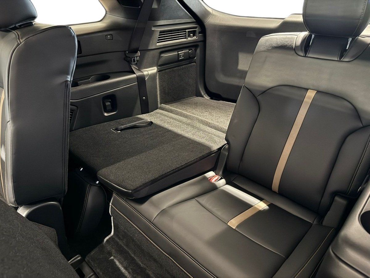 Mazda CX-80 3.3L e-SKYACTIV D 254ps 8AT AWD Homura Plu