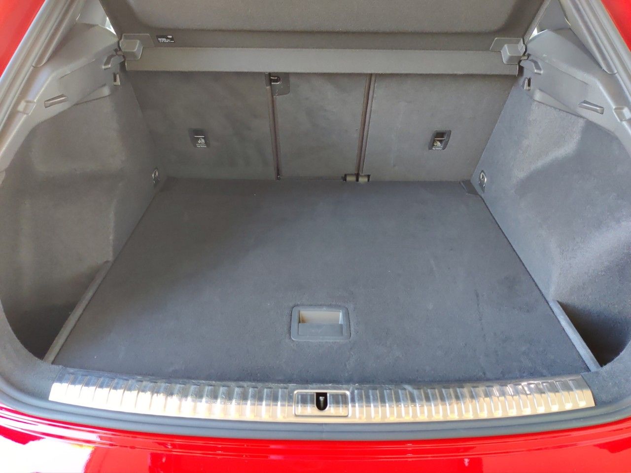 Audi Q3 40 TFSI quattro S tronic S line - Samsaru's Car Outlet