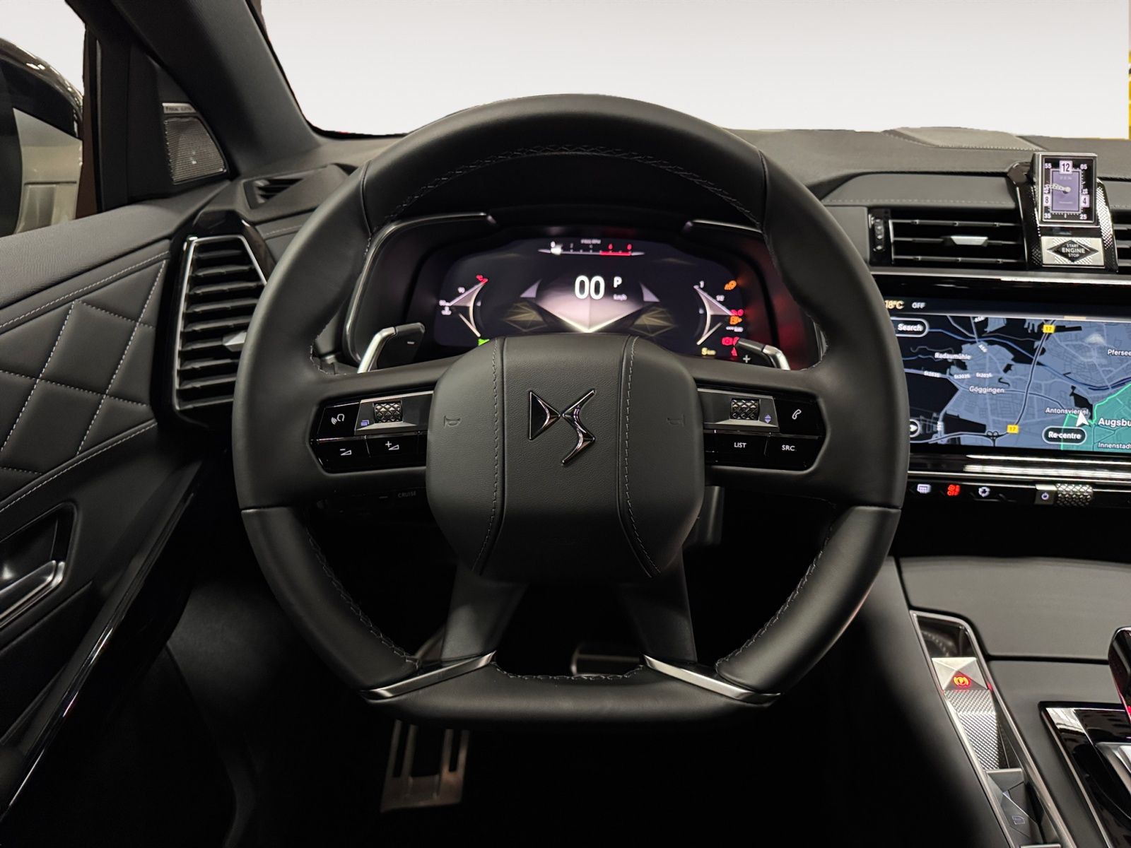 DS Automobiles DS7 1.5 BlueHDi 130 Rivoli Top Ausstattung